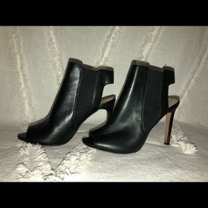 Vince Camuto High Heels